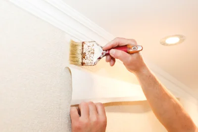 Pose de papier peint à Sarbazan — revêtements muraux et toiles de verre